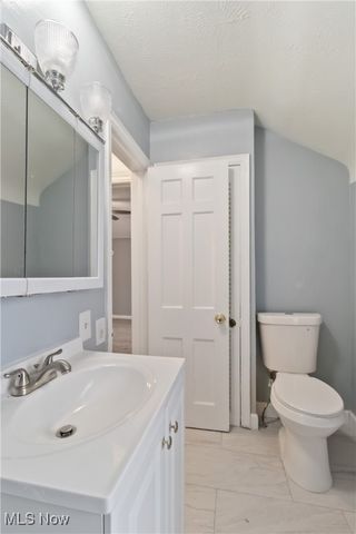 16402 Cloverside Avenue, Cleveland, OH 44128