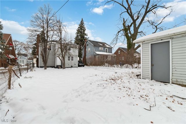 16402 Cloverside Avenue, Cleveland, OH 44128