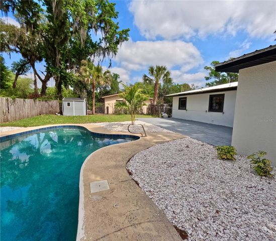 1103 N PENNSYLVANIA AVENUE, Plant City, FL 33563