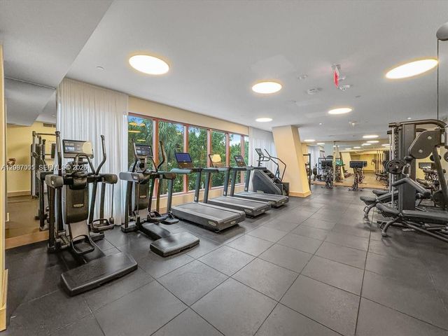 2678 Tigertail Avenue 502, Miami, FL 33133