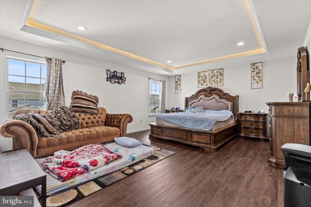 15 STALLION, Mechanicsburg, PA 17050