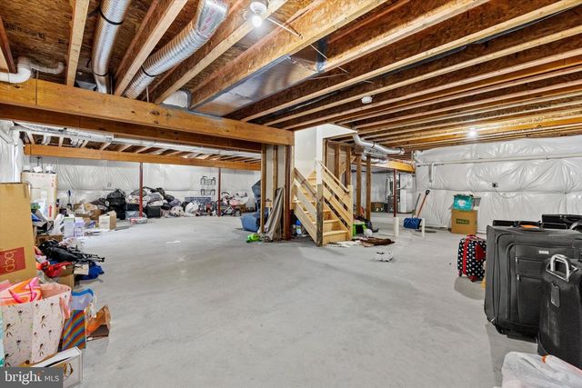 15 STALLION, Mechanicsburg, PA 17050