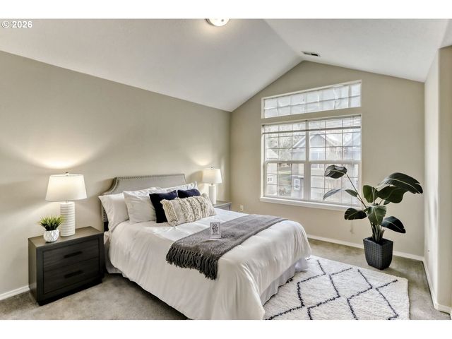 15487 BRIANNE Ct, Lake Oswego, OR 97035