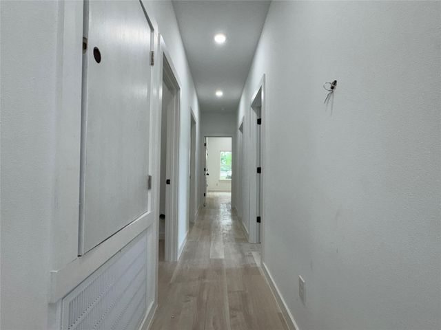 331 Delaware St, Houston, TX 77029