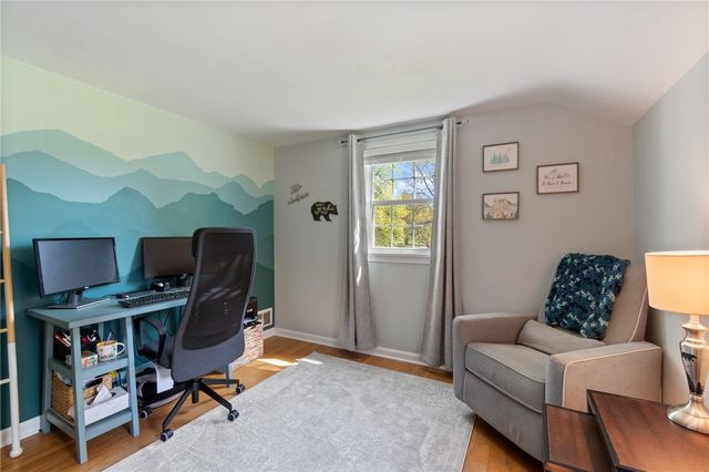 25 Lincolnshire Road, Webster, NY 14580