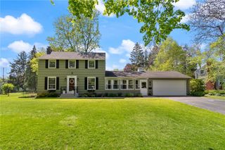 25 Lincolnshire Road, Webster, NY 14580