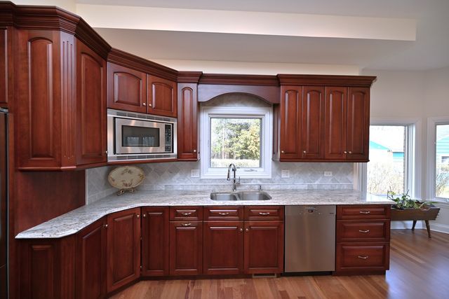 175 LAGOON Drive, Northfield, IL 60093