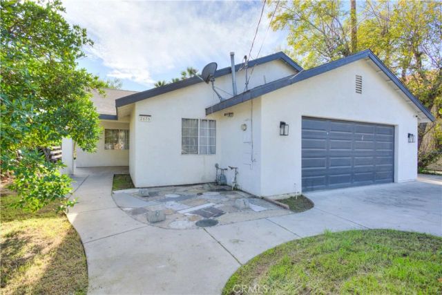 2676 5th, Riverside, CA 92507
