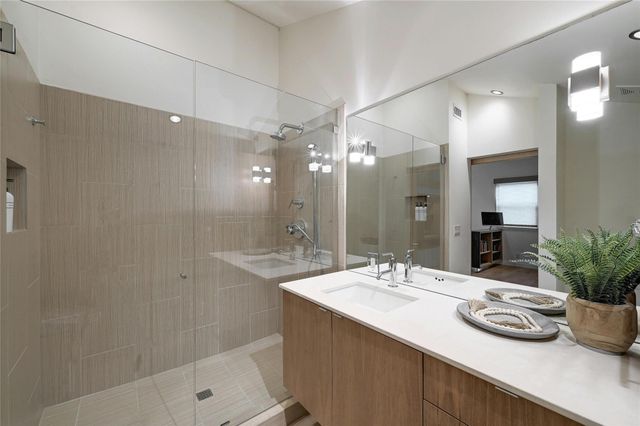 1821 Westlake DR 103, Austin, TX 78746