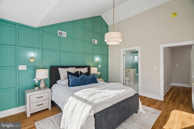 1033 CARPENTER ST, Philadelphia, PA 19147
