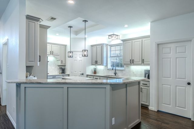 1658 Pepper Tree Lane, Midlothian, TX 76065