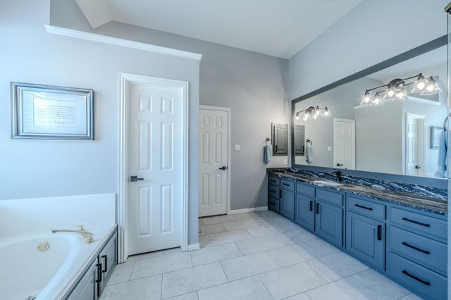 1658 Pepper Tree Lane, Midlothian, TX 76065