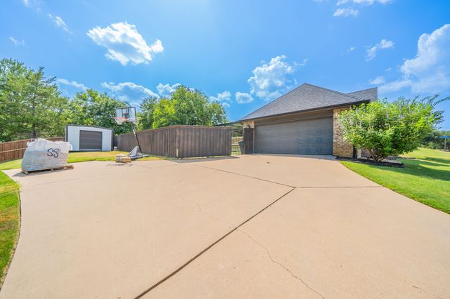 1658 Pepper Tree Lane, Midlothian, TX 76065