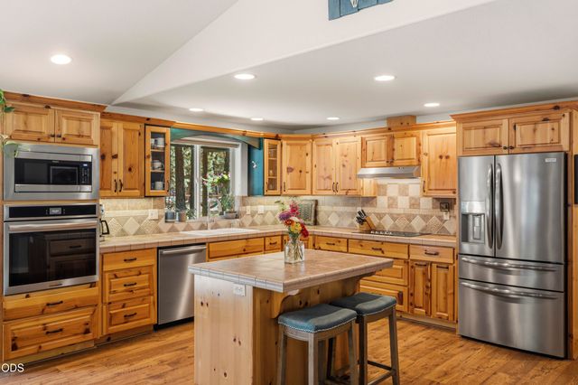 15375 Ponderosa Loop, La Pine, OR 97739