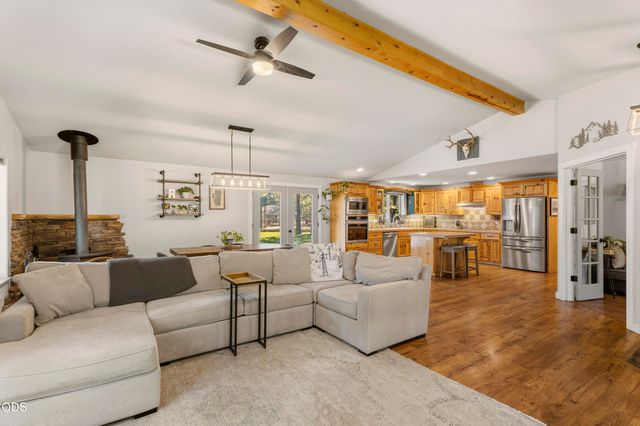 15375 Ponderosa Loop, La Pine, OR 97739