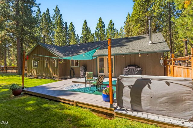 15375 Ponderosa Loop, La Pine, OR 97739