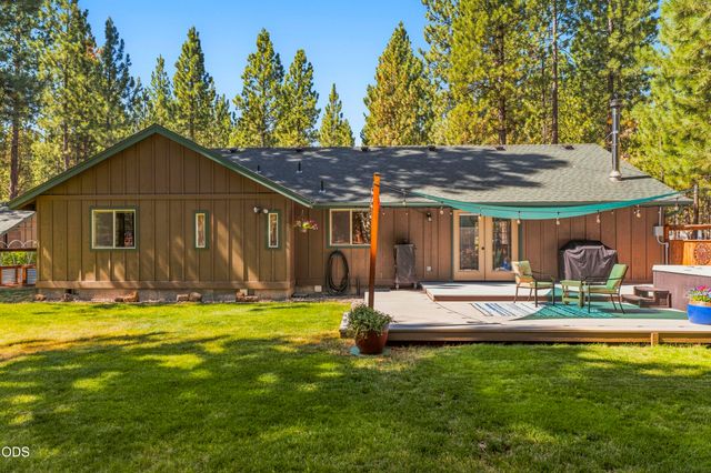 15375 Ponderosa Loop, La Pine, OR 97739
