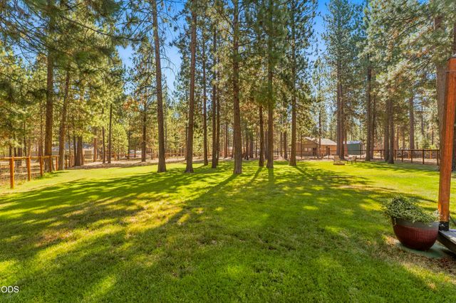 15375 Ponderosa Loop, La Pine, OR 97739