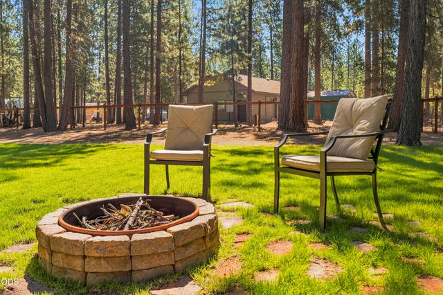 15375 Ponderosa Loop, La Pine, OR 97739