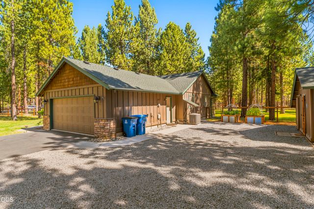 15375 Ponderosa Loop, La Pine, OR 97739