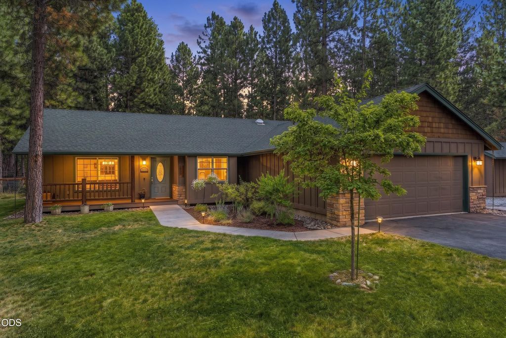 15375 Ponderosa Loop, La Pine, OR 97739