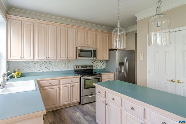 1875 CLAY DR, Crozet, VA 22932