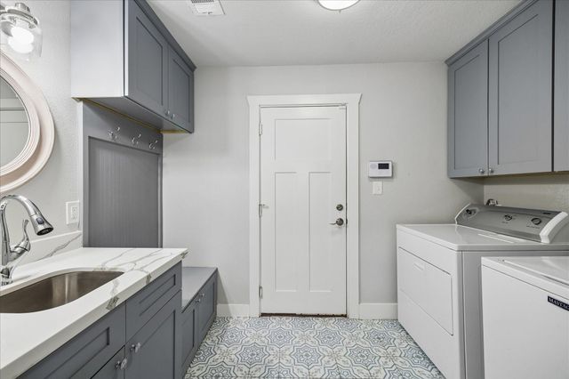 10618 Cranbrook Road, Houston, TX 77042