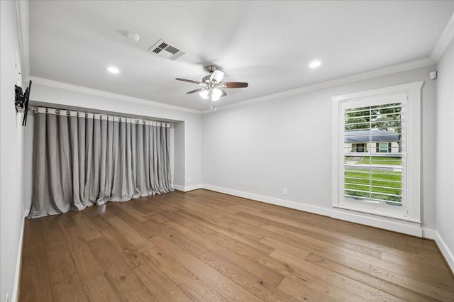 10618 Cranbrook Road, Houston, TX 77042