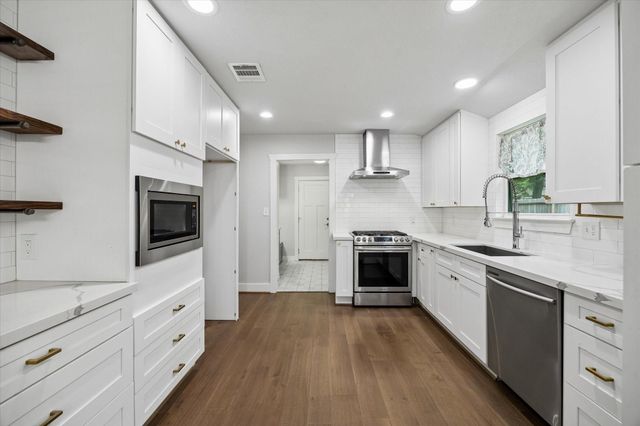 10618 Cranbrook Road, Houston, TX 77042