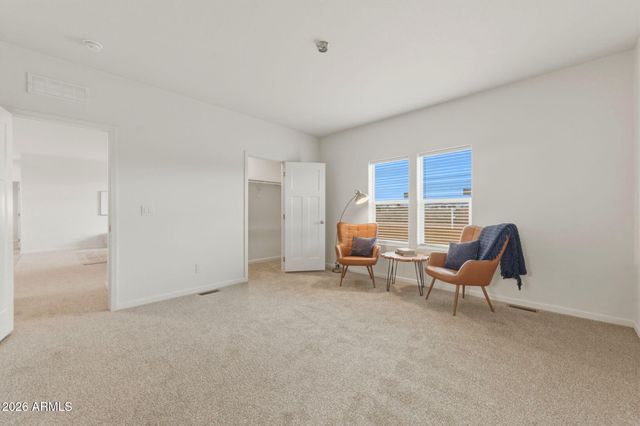 127 W LAXTON CASTLE Way, Paulden, AZ 86334