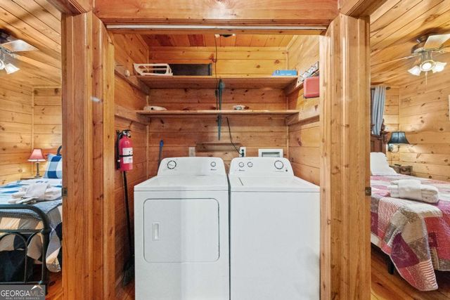 129 N Cherokee Drive, Blue Ridge, GA 30513