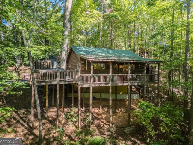 129 N Cherokee Drive, Blue Ridge, GA 30513