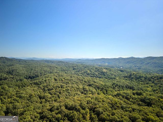 129 N Cherokee Drive, Blue Ridge, GA 30513