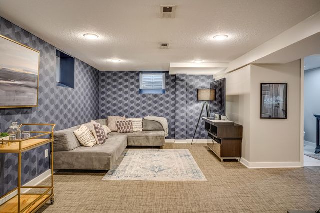 7620 Upton Avenue S, Richfield, MN 55423