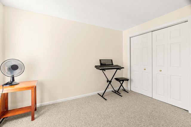 2009 White Cedar Boulevard, Portsmouth, NH 03801