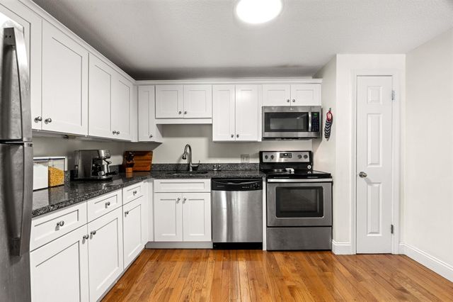 2009 White Cedar Boulevard, Portsmouth, NH 03801
