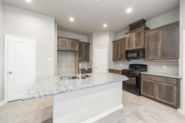5131 Prairie Terrace Ln, Fulshear, TX 77441