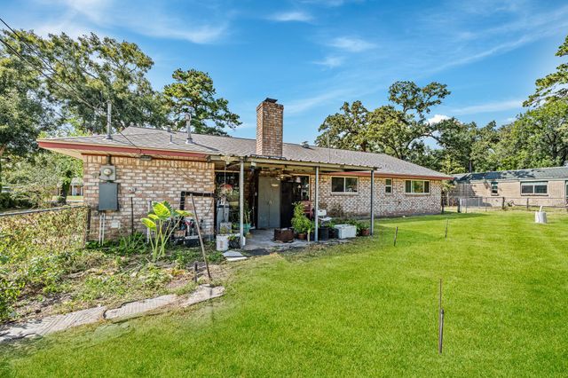 12715 Oakfield Drive, Cypress, TX 77429