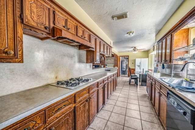 12715 Oakfield Drive, Cypress, TX 77429