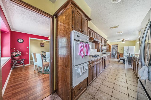 12715 Oakfield Drive, Cypress, TX 77429