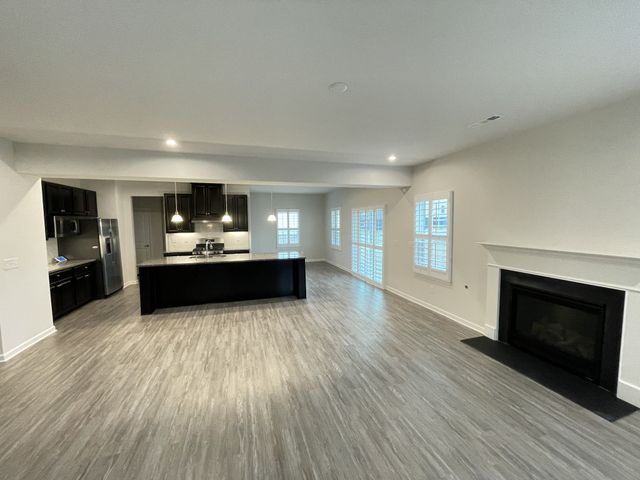 107 Meyrick Dr, Gallatin, TN 37066