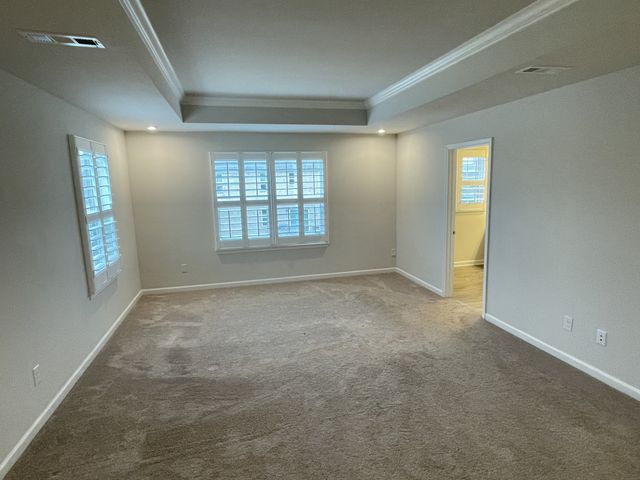 107 Meyrick Dr, Gallatin, TN 37066