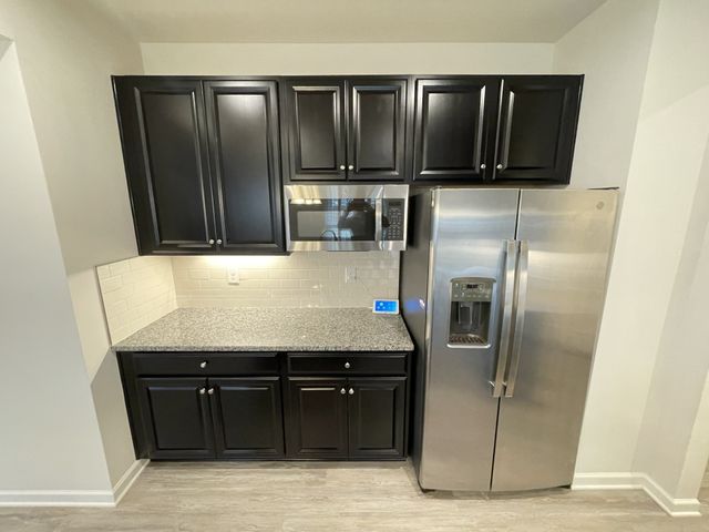 107 Meyrick Dr, Gallatin, TN 37066