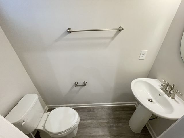 107 Meyrick Dr, Gallatin, TN 37066