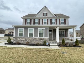 107 Meyrick Dr, Gallatin, TN 37066