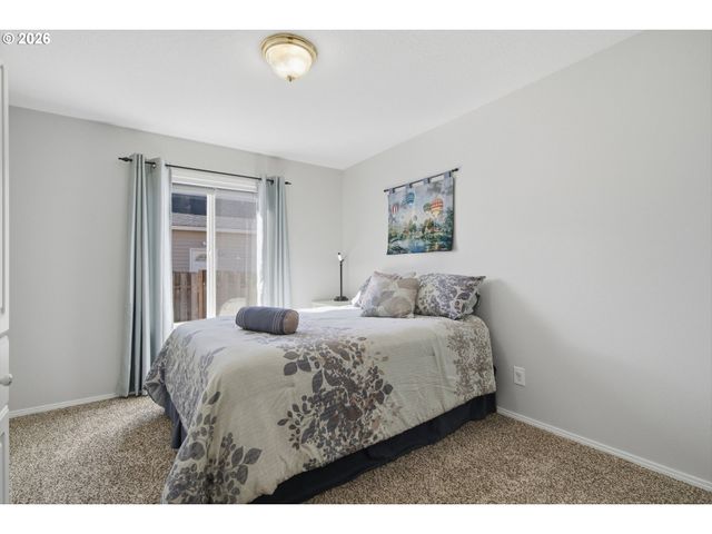 19404 VINCENT Dr, Oregon City, OR 97045