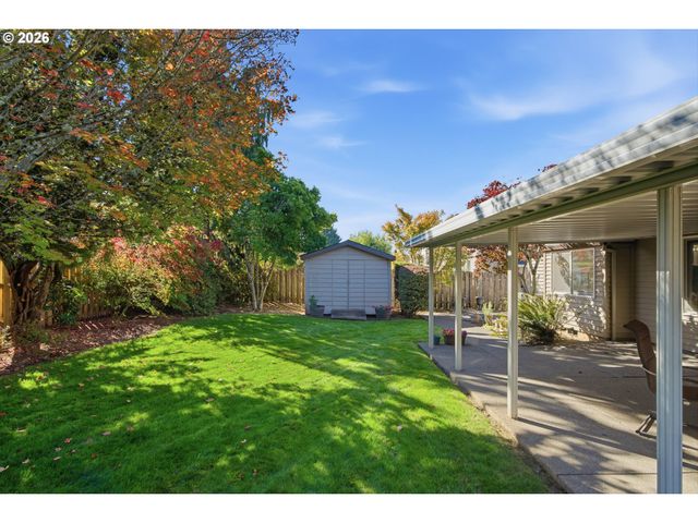 19404 VINCENT Dr, Oregon City, OR 97045