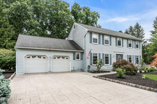 28 Jennifer Drive, Red Bank, NJ 07701