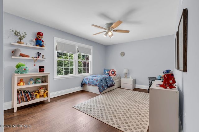 28 Jennifer Drive, Red Bank, NJ 07701