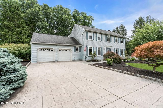 28 Jennifer Drive, Red Bank, NJ 07701